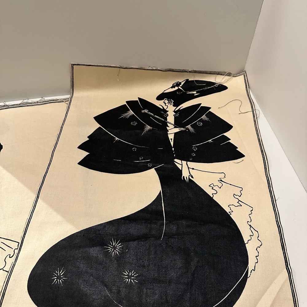 5 Vintage Aubrey Beardsley Art Nouveau Bloomcraft Fabric panels - Picture 4 of 8
